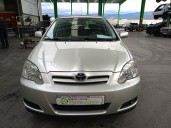 toyota corolla (_e12_) del año 2004
