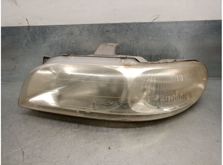 Replacement left headlight for Daewoo Nubira sedan (J100) 1.6 16v OEM IAM reference 0301000919 