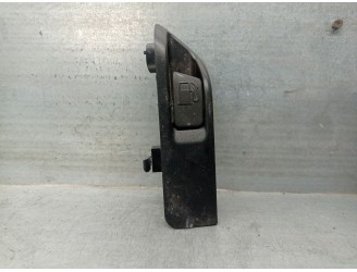 Recambio de maneta interior lateral izquierda para toyota yaris (_p21_, _pa1_, _ph1_) 1.5 hybrid (mxph10) referencia OEM IAM M15