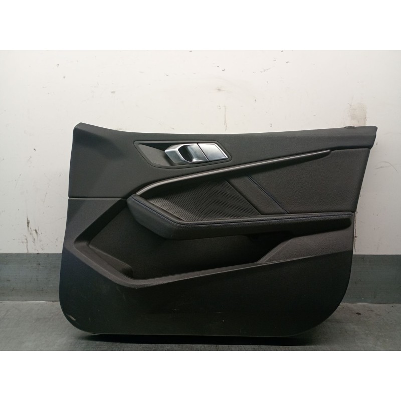 Recambio de guarnecido puerta delantera derecha para bmw 1 (f40) 118 i referencia OEM IAM 51419893822 51419893822 