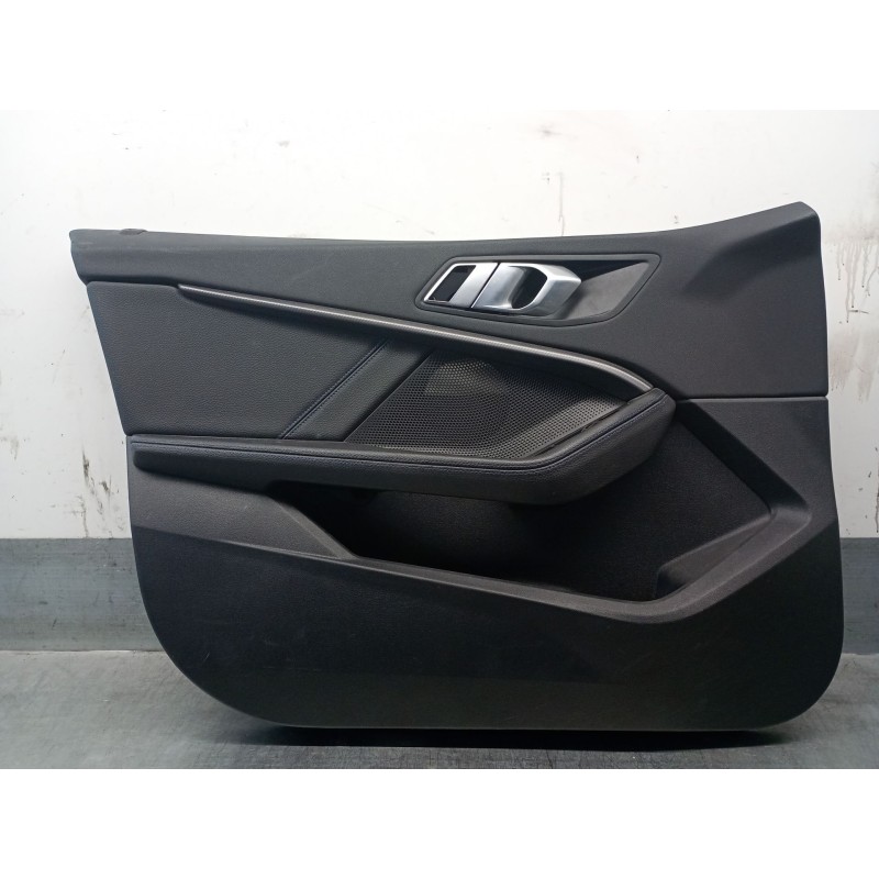 Recambio de guarnecido puerta delantera izquierda para bmw 1 (f40) 118 i referencia OEM IAM 51419893821 51419893821 