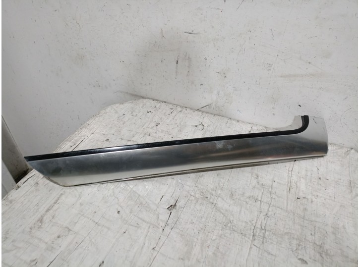 Replacement molding for Audi A4 B6 Convertible (8H7) 1.8 T OEM IAM reference 8H853265 