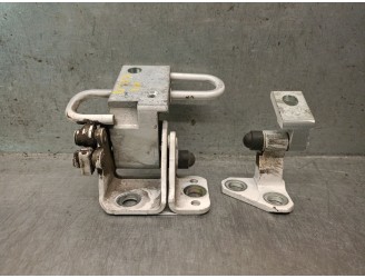 Recambio de bisagra puerta para volkswagen cc referencia OEM IAM 3C4833402D 3C4833402D 