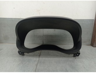 Recambio de moldura para toyota yaris (_p21_, _pa1_, _ph1_) 1.5 hybrid (mxph10) referencia OEM IAM 55410K0050 55410K0050 