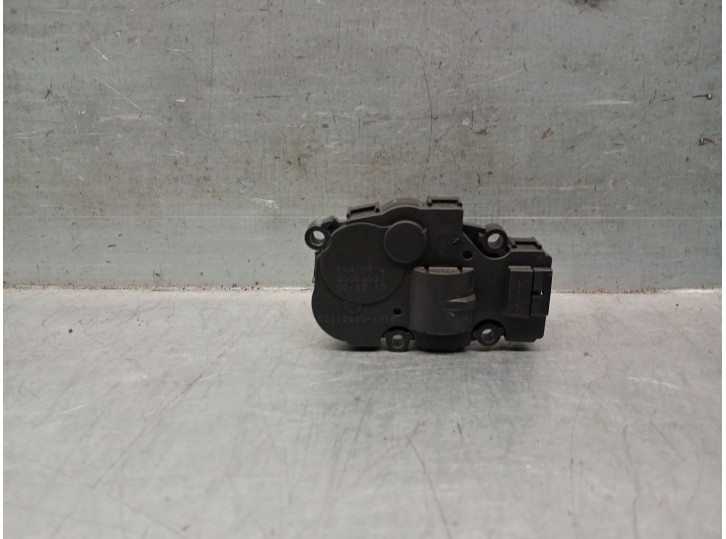 Recambio de motor apertura trampillas climatizador para bmw 1 (f40) 118 i referencia OEM IAM 64119384023 64119384023 