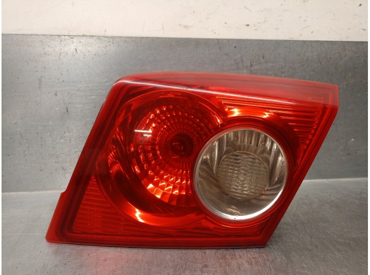 Recambio de piloto trasero derecho para chevrolet lacetti (j200) 1.6 referencia OEM IAM 96551217 96551217 