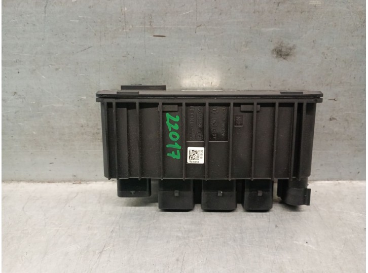 Recambio de modulo electronico para bmw 1 (f40) 118 i referencia OEM IAM 8661071 