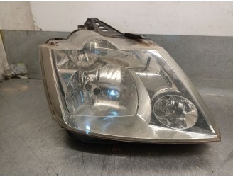 Replacement right headlight for Renault Modus / Grand Modus (F/JP0_) 1.5 dCi (FP0D, JP0D) OEM IAM reference 8200301831 770105817