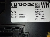 Recambio de caja reles / fusibles para opel corsa d (s07) 1.3 cdti (l08, l68) referencia OEM IAM 13424262 