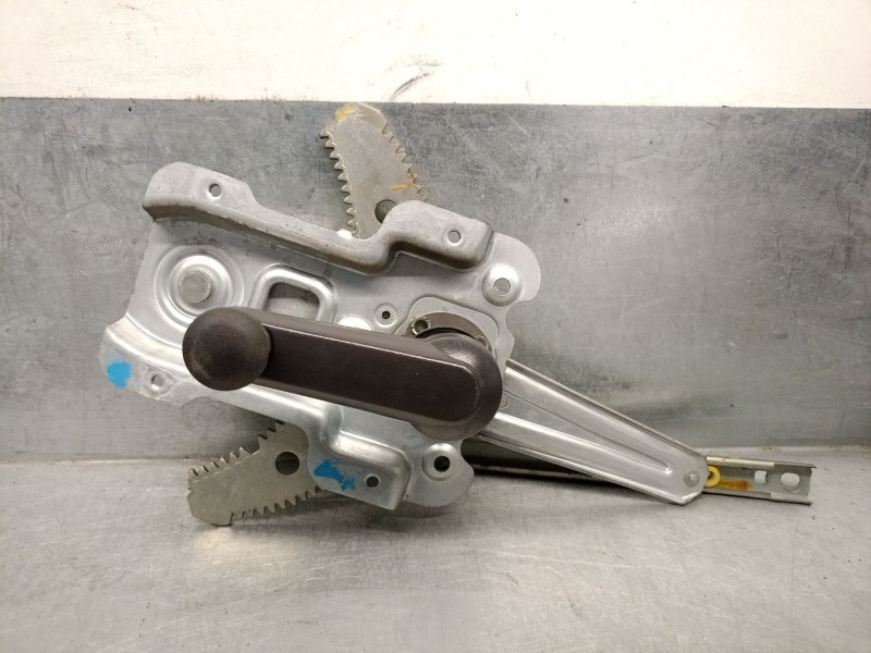 Recambio de elevalunas trasero izquierdo para nissan micra iii (k12) 1.2 16v referencia OEM IAM 82721AX11B 82721AX11B 