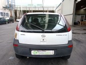 opel corsa c (x01) del año 2002