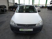 opel corsa c (x01) del año 2002