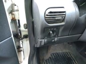 opel corsa c (x01) del año 2002