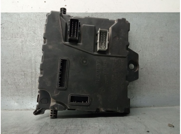 Replacement relay / fuse box for Renault Kangoo Express (FW0/1_) 1.5 dCi 70 (FW0A, KW0V) OEM IAM reference 8201077402 
