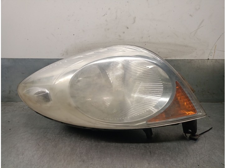 Replacement left headlight for Nissan Note (E11, NE11) 1.6 OEM IAM reference 89901178 260609U100 043321 VALEO