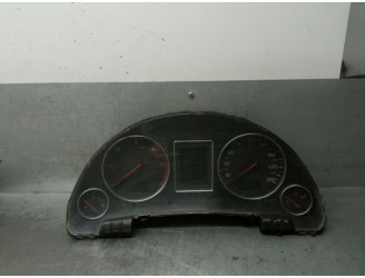 Recambio de cuadro instrumentos para audi a4 b6 avant (8e5) 1.9 tdi referencia OEM IAM 8H0920900E  