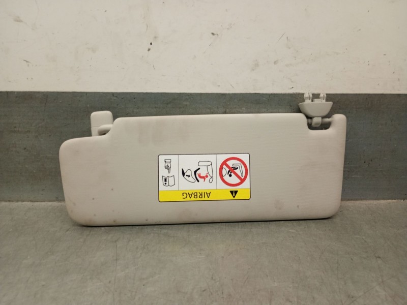 Recambio de parasol derecho para seat arona (kj7, kjp) 1.0 tsi referencia OEM IAM 5G0857552 5G0857552 