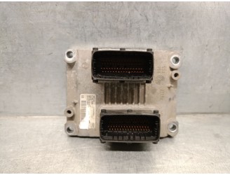 Recambio de centralita motor uce para alfa romeo 147 (937_) 2.0 16v t.spark (937.axa1, 937.axc1, 937.bxc1) referencia OEM IAM 12