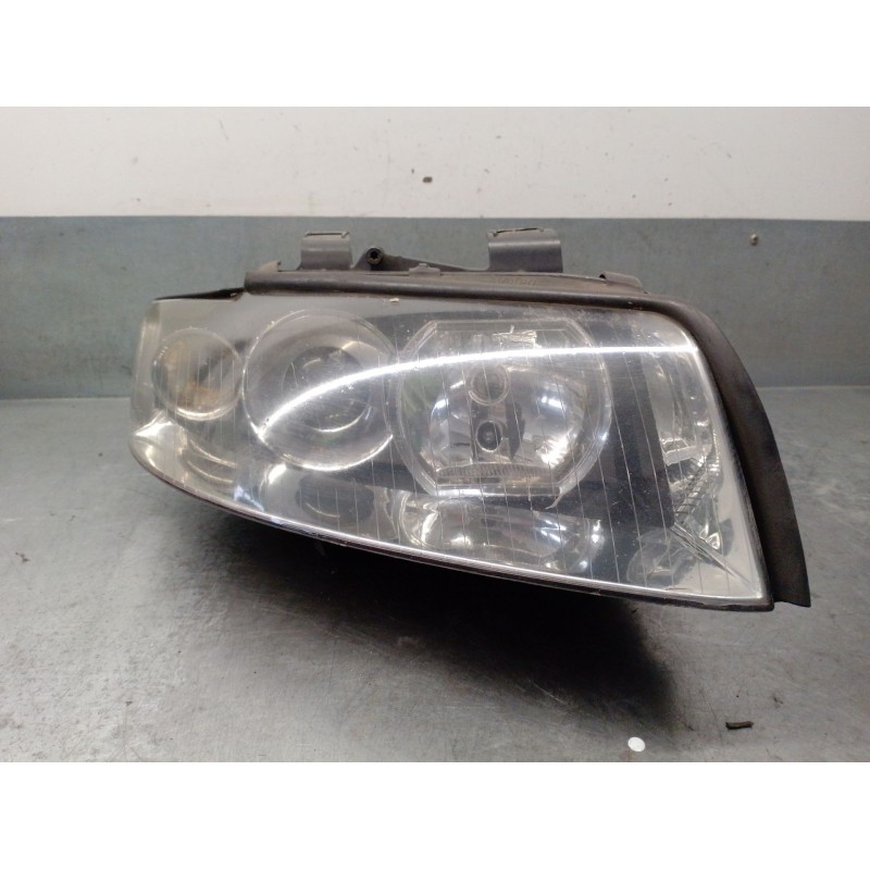 Recambio de faro derecho para audi a4 b6 avant (8e5) 1.9 tdi referencia OEM IAM 8E0941004F  89305700