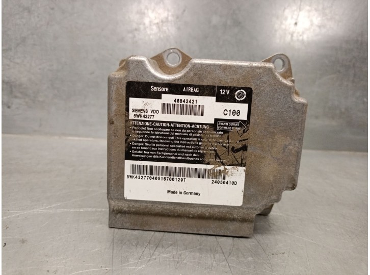 Recambio de centralita airbag para alfa romeo 147 (937_) 2.0 16v t.spark (937.axa1, 937.axc1, 937.bxc1) referencia OEM IAM 46842