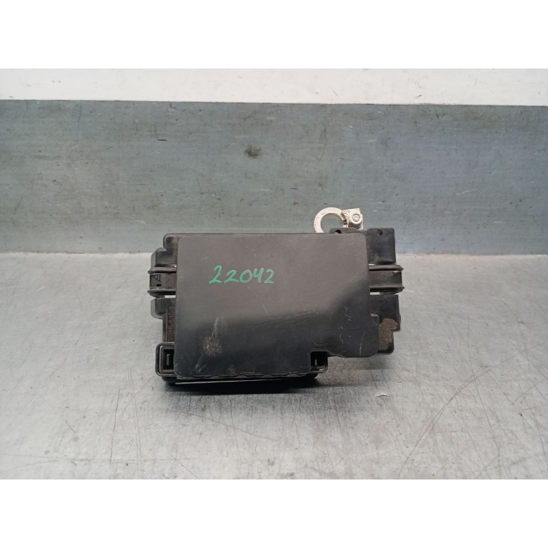 Recambio de caja reles / fusibles para seat arona (kj7, kjp) 1.0 tsi referencia OEM IAM 2Q0937548D  