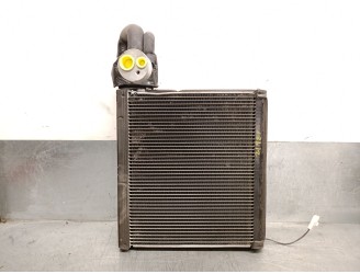 Recambio de evaporador aire acondicionado para land rover discovery v (l462) 2.0 sd4 4x4 referencia OEM IAM LR056368 LR056368 