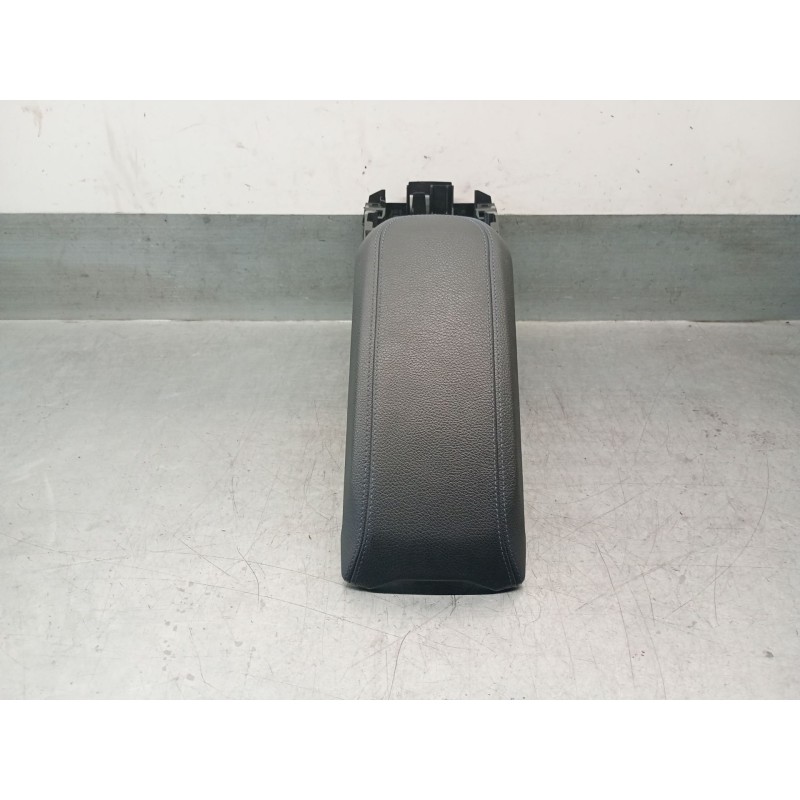 Recambio de consola para bmw 1 (f40) 118 i referencia OEM IAM 51169460090 51169460090 