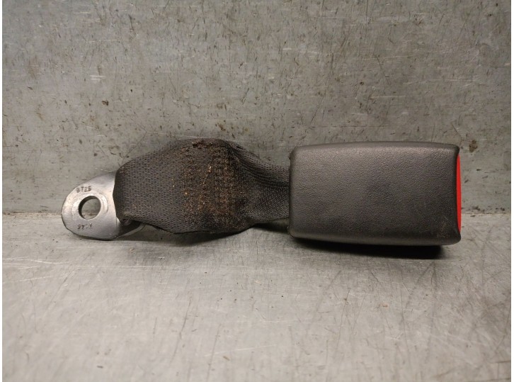 Recambio de enganche cinturon para nissan note (e11, ne11) 1.6 referencia OEM IAM 888529U00A 888529U00A 