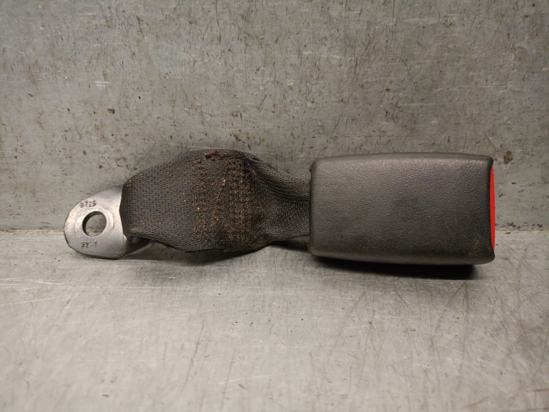Recambio de enganche cinturon para nissan note (e11, ne11) 1.6 referencia OEM IAM 888529U00A 888529U00A 