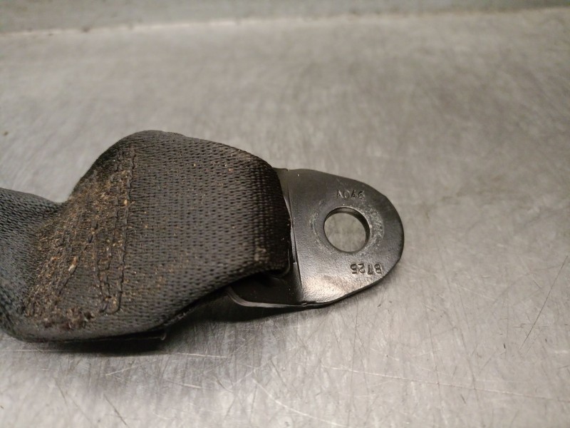 Recambio de enganche cinturon para nissan note (e11, ne11) 1.6 referencia OEM IAM 888529U00A 888529U00A 