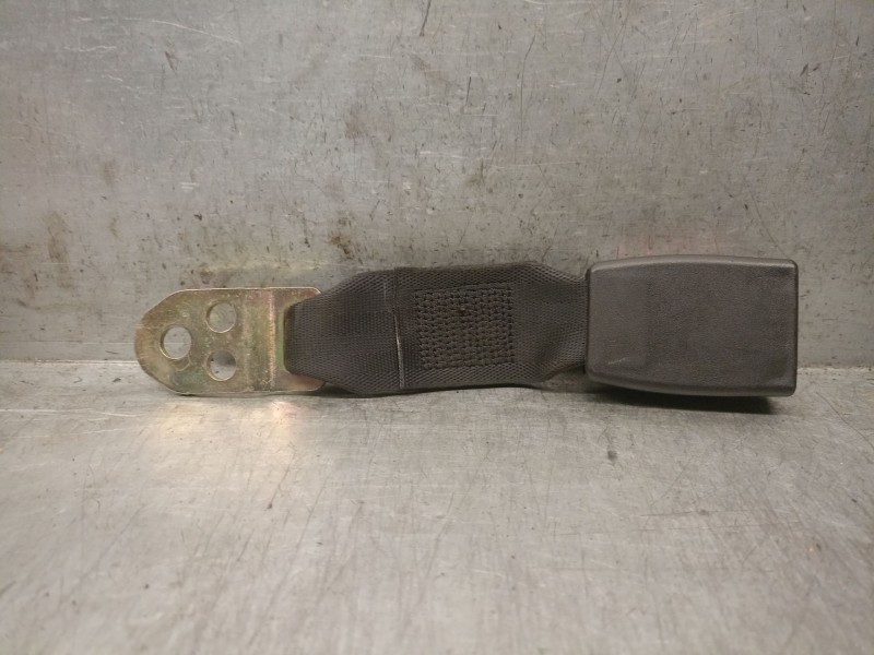 Recambio de enganche cinturon para ssangyong korando (kj) 2.9 td referencia OEM IAM 7563006002AAF 7563006002AAF 