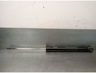 Recambio de amortiguador trasero derecho para toyota yaris (_p21_, _pa1_, _ph1_) 1.5 hybrid (mxph10) referencia OEM IAM 48530K00