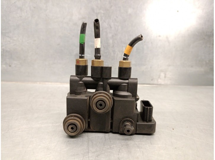 Recambio de modulo electronico para land rover discovery v (l462) 2.0 sd4 4x4 referencia OEM IAM CPLA5B710AC  