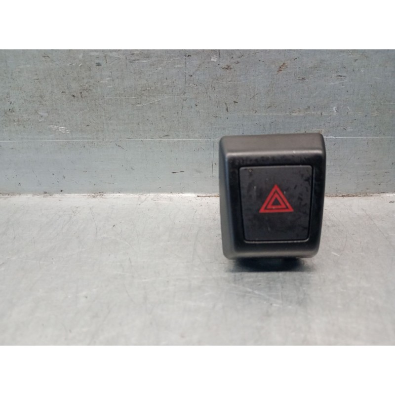 Recambio de warning para seat arona (kj7, kjp) 1.0 tsi referencia OEM IAM 6F0953235 6F0953235 