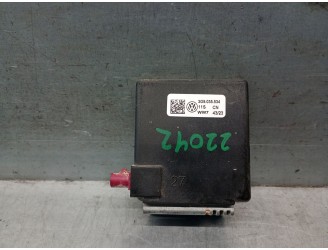 Recambio de antena para seat arona (kj7, kjp) 1.0 tsi referencia OEM IAM 3G9035534 3G9035534 