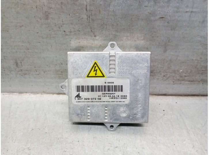 Recambio de centralita faros xenon para mercedes-benz clk (c209) clk 220 cdi (209.308) referencia OEM IAM 130732907202 