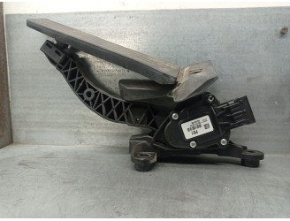 Recambio de potenciometro pedal para hyundai i30 (gd) 1.4 crdi referencia OEM IAM 327003XXXX 32700A6100 