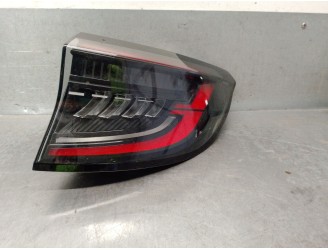 Replacement right rear light for Renault Austral TCe 130 OEM IAM reference 265501807R 265501807R 