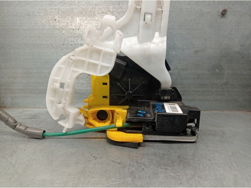 Recambio de cerradura puerta delantera derecha para hyundai i30 (gd) 1.4 crdi referencia OEM IAM 81320A6010 81320A6010 