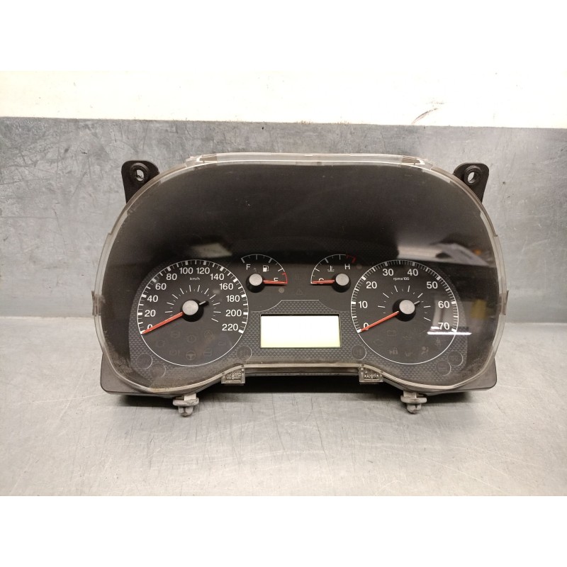 Recambio de cuadro instrumentos para fiat grande punto (199_) 1.9 d multijet referencia OEM IAM 51718552  503001100800