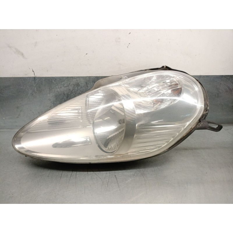 Recambio de faro derecho para fiat grande punto (199_) 1.9 d multijet referencia OEM IAM 51701594 51701594 