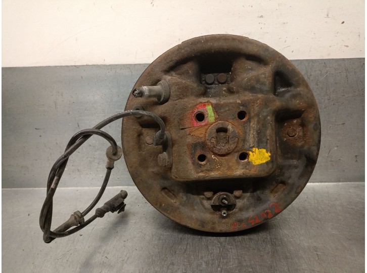 Recambio de mangueta trasera izquierda para nissan micra iii (k12) 1.5 dci referencia OEM IAM 43042AX600 43042AX600 