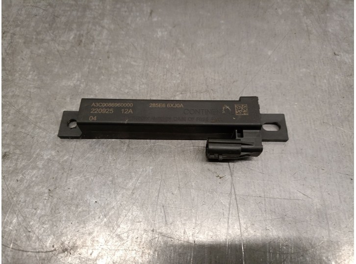 Replacement antenna for Renault Austral TCe 130 OEM IAM reference 285E66XJ0A A3C0086960000 CONTINENTAL