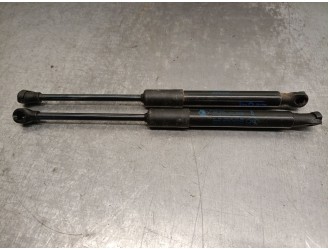 Recambio de amortiguadores capo para renault austral tce 130 referencia OEM IAM 654701333R 654701333R 