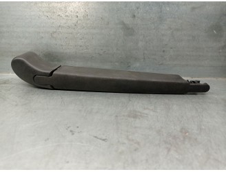 Recambio de brazo limpia trasero para hyundai i30 (gd) 1.4 crdi referencia OEM IAM 98811A5000 98811A5000 