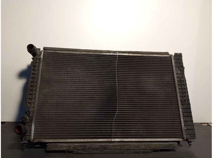 Recambio de radiador agua para audi a4 b5 (8d2) 1.9 tdi referencia OEM IAM 8D0121251P 4B0121251N CALSONIC