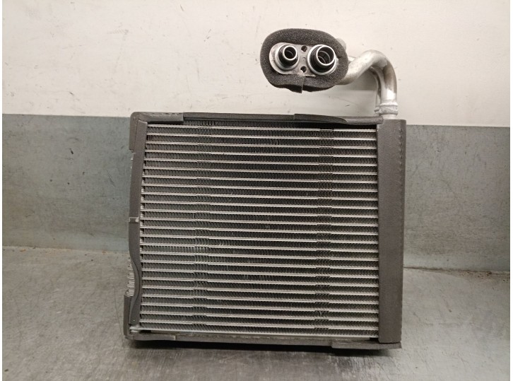 Recambio de evaporador aire acondicionado para renault austral tce 130 referencia OEM IAM 271251810R 271251810R 