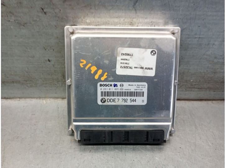 Recambio de centralita motor uce para mini mini (r50, r53) one d referencia OEM IAM 7792544  0281011085 BOSCH