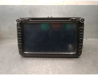 Replacement audio system / CD radio for Volkswagen CC OEM IAM reference 1T0057680D 1T0057680D 