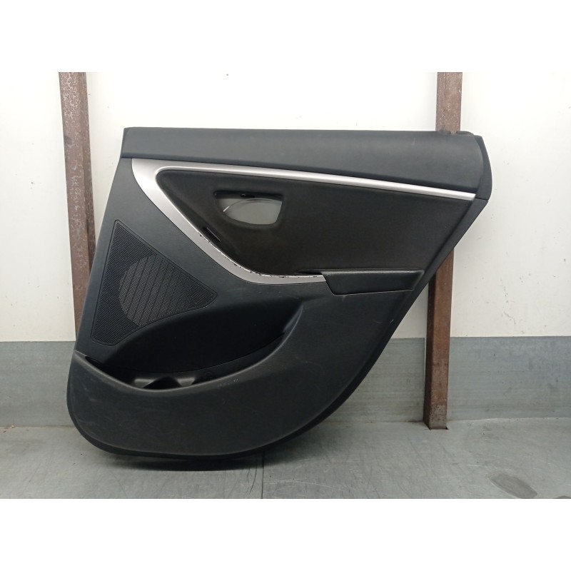 Recambio de guarnecido puerta trasera derecha para hyundai i30 (gd) 1.4 crdi referencia OEM IAM 83340A6120  